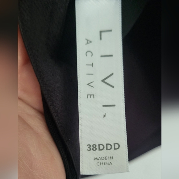 LIVI Active High-Impact Sculptlight No-Wire Sport Bra - Picture 4 of 6